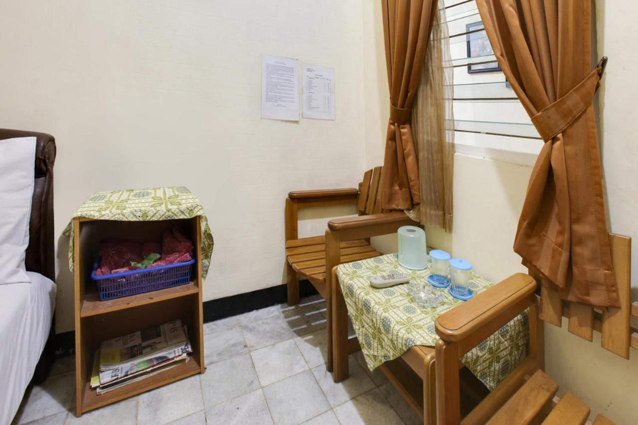 Lite Rooms Bogor Guest House Dış mekan fotoğraf